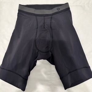 Lululemon Lock ‘Em Down Boxer Men’s Small